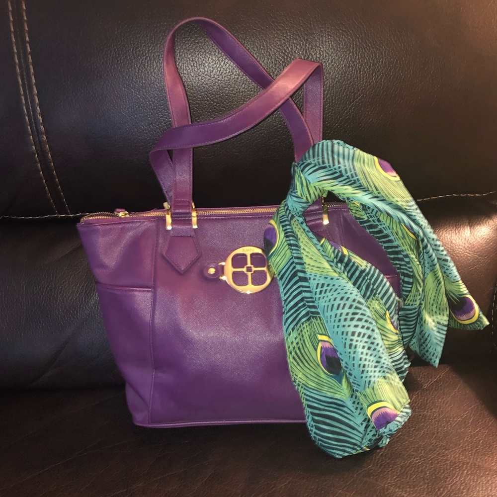 IMAN large purple tote with matching scarf